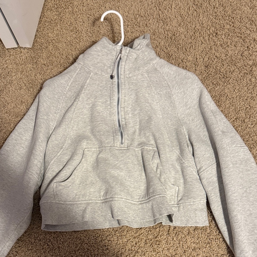 Lululemon Grey oversized quarter zip scuba size xs/s